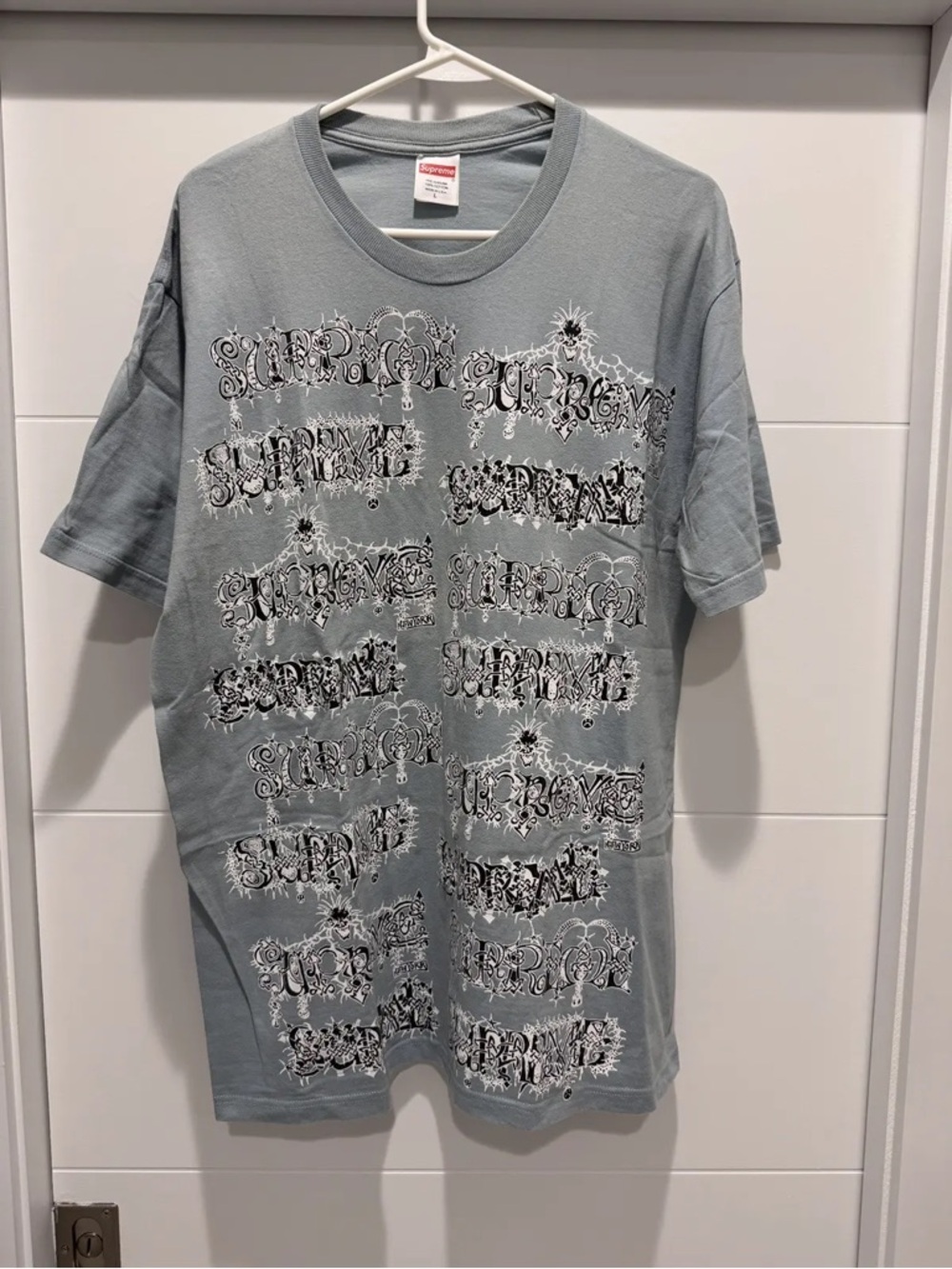 Supreme Wombat Tee 'Dusty Blue'